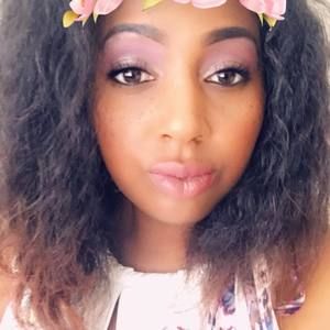 Meet your Posher, April